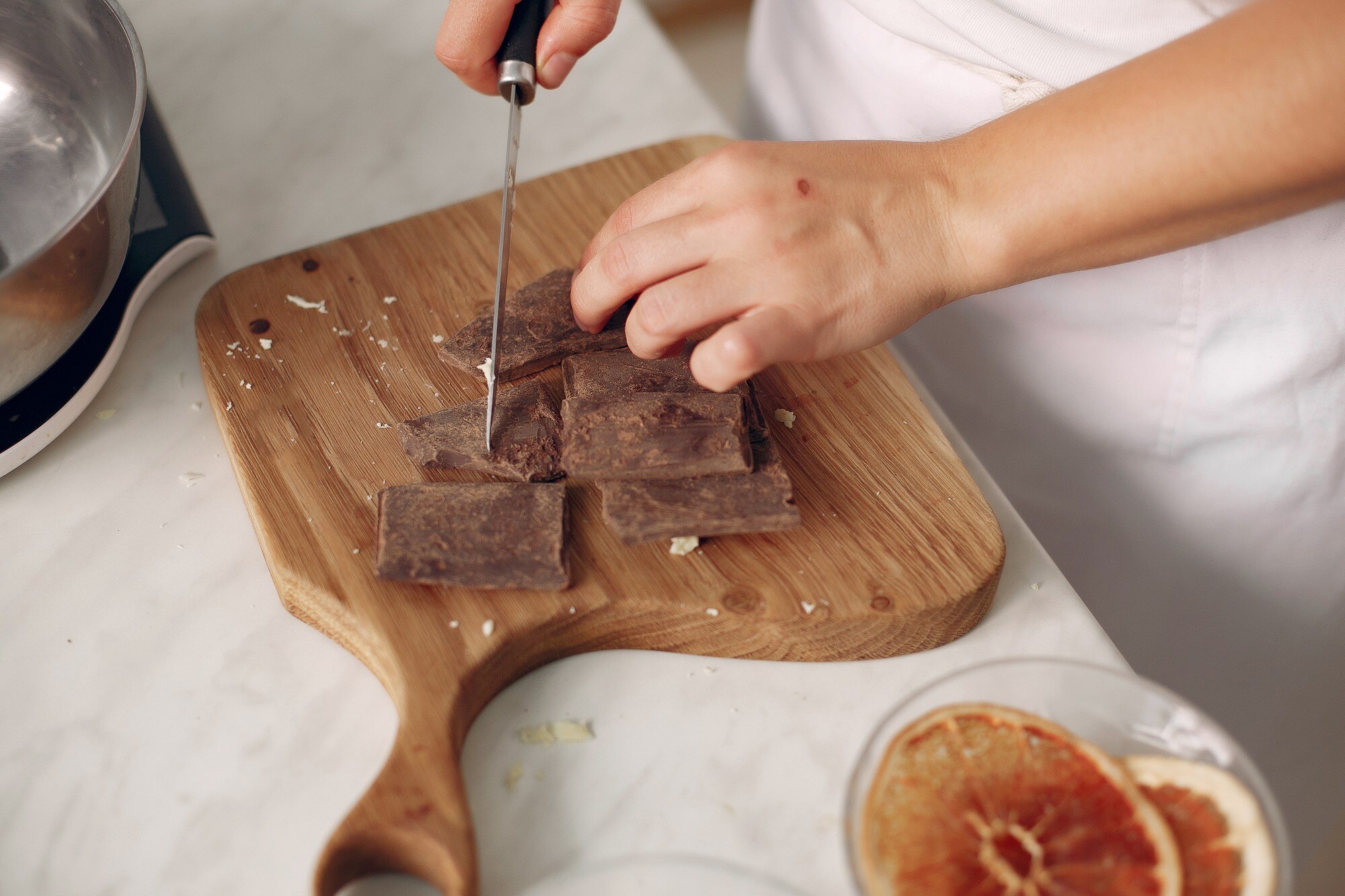 Master the Art: How to Cut Brownies Cleanly Every Time